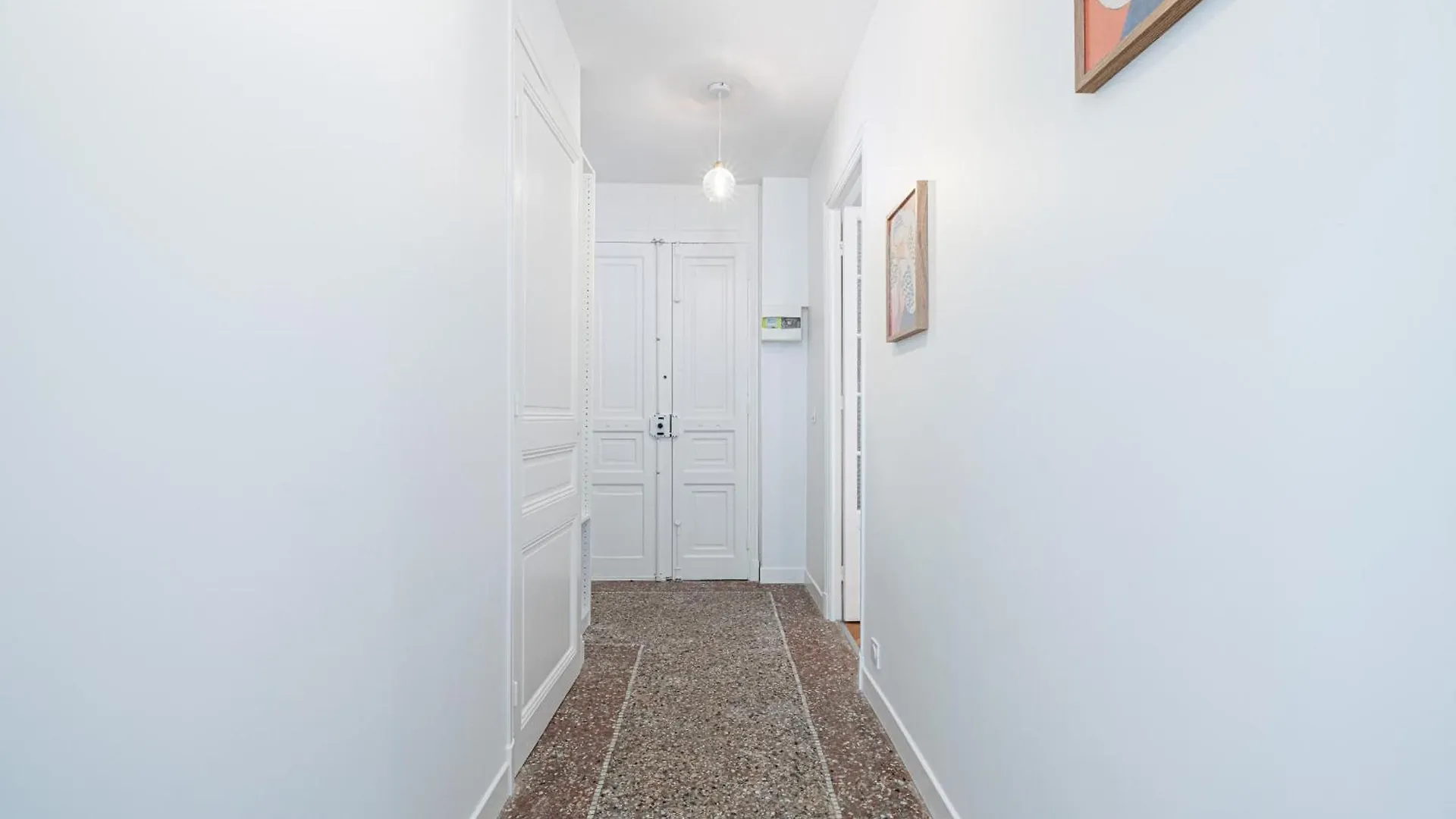 10 Amiral 201 - Magnifique Apt - 2 Chambres - Centre-Ville Nice