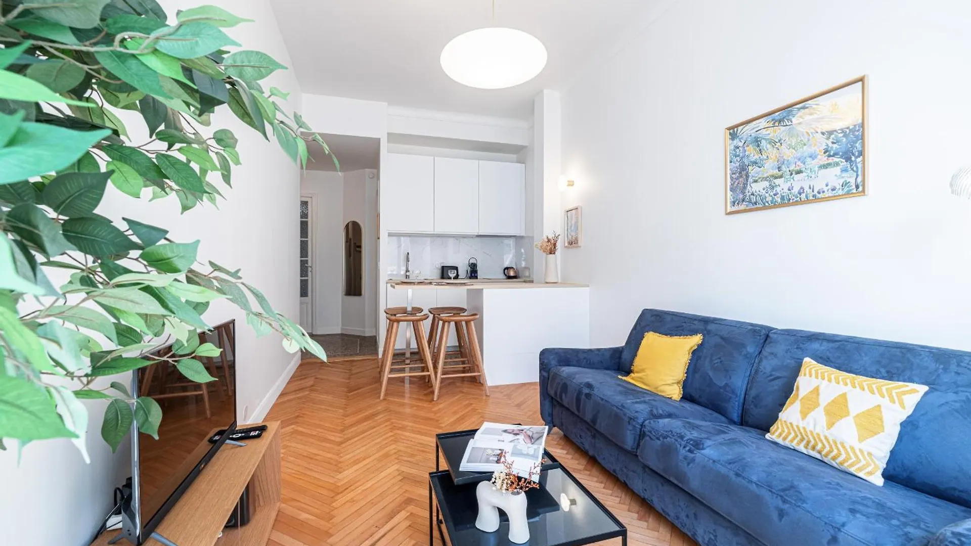 10 Amiral 201 - Magnifique Apt - 2 Chambres - Centre-Ville Nice 0*,  France