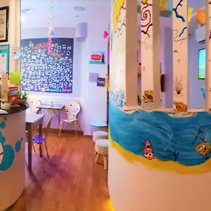 Hostel Meyerbeer, Nice